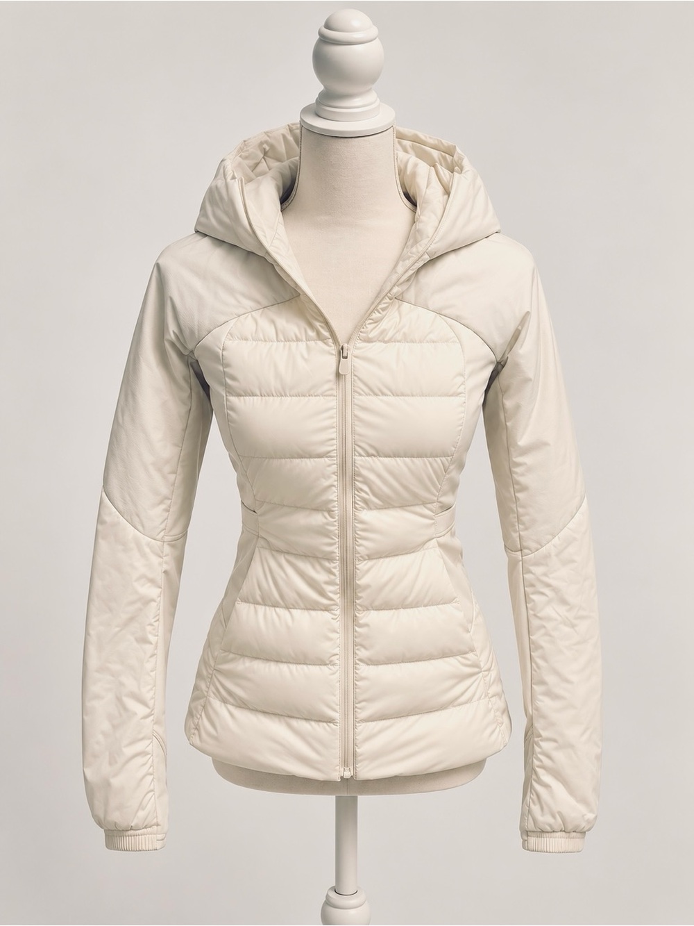 lululemon Women’s White Hooded Jacket — Size Small
